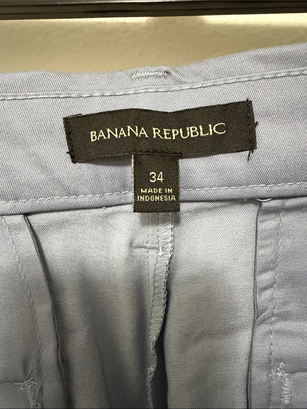 Banana Republic Men’s Flat Front Shorts — Light Blue & Khaki